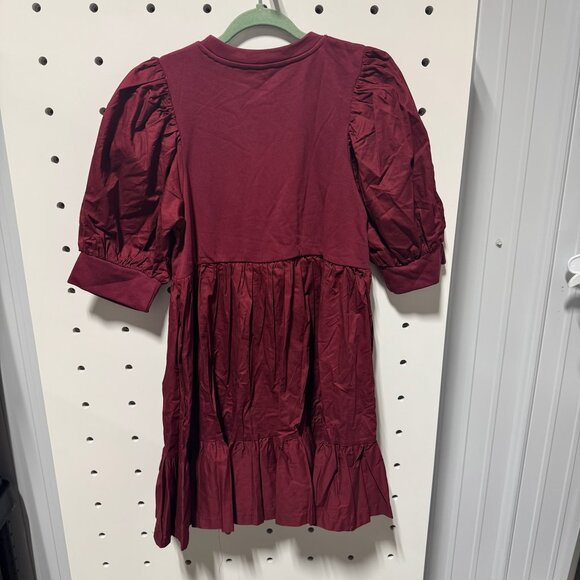 NWT En Saison Maroon mini dress with bell sleeves - Picture 3 of 3